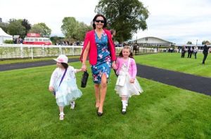 Romanised wins the Paddy Power Minstrel Stakes Gr. 2